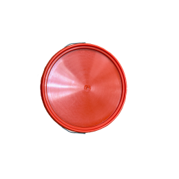 Ведро пластиковое черное с крышкой 20 л. и ручкой.